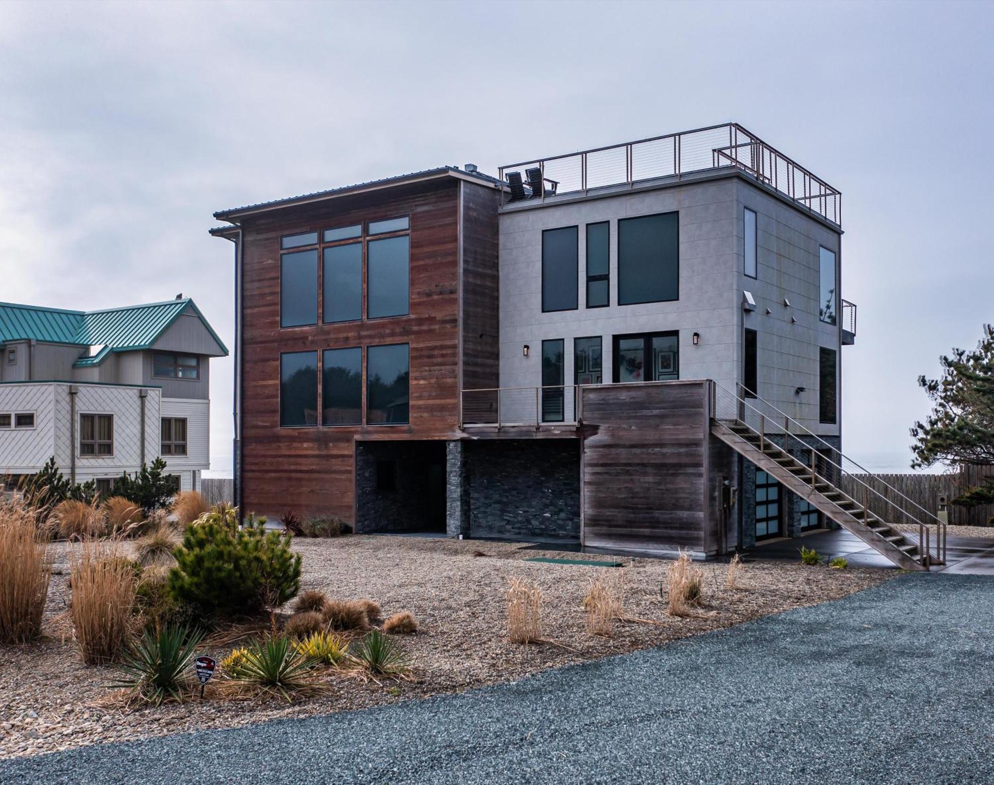 Single Family Home バンドン エクステリア 写真