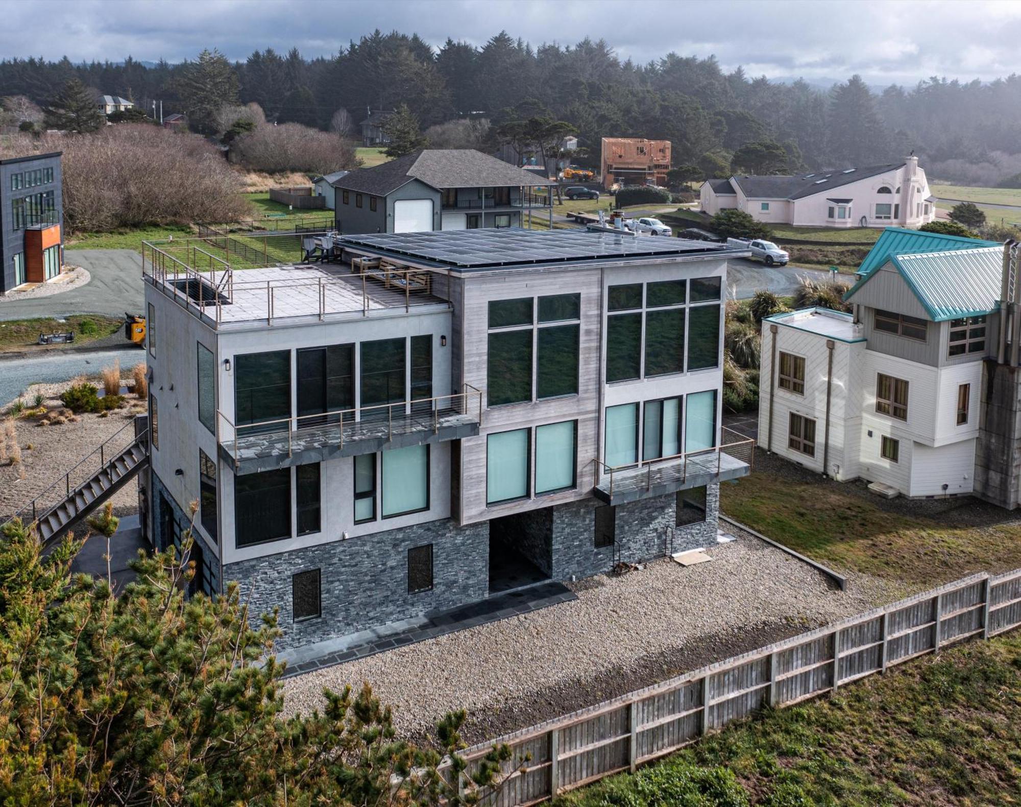 Single Family Home バンドン エクステリア 写真